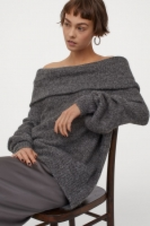 Off-the-shoulder jumper £12.00