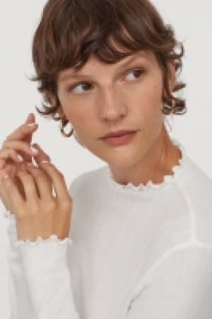 Ribbed top £5.00
