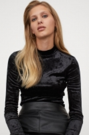 Short top £3.00