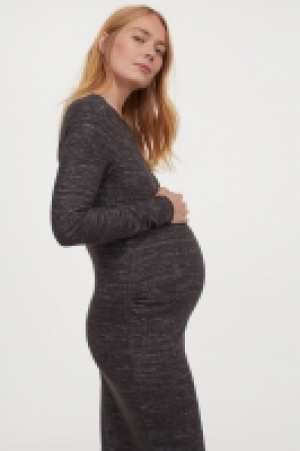 MAMA Jersey dress £9.00