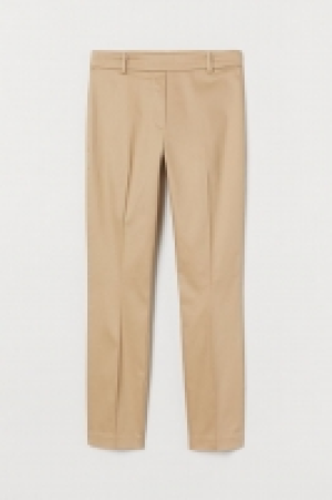 Ankle-length trousers £4.00