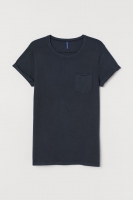 HM  T-shirt with a chest pocket