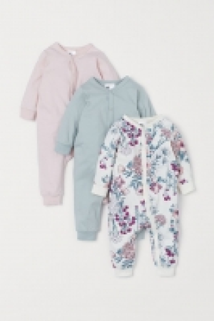3-pack cotton pyjamas £15.99