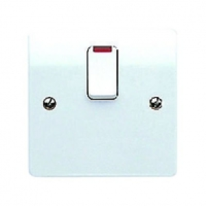 Wickes  MK 20A Neon Switched Flex Outlet - White