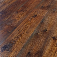 Wickes  Wickes Fiorentino/Bakersfield Chestnut Laminate Flooring - 1