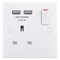 Wickes  Wickes 13A Single Switched Socket with 2 x USB Ports - White