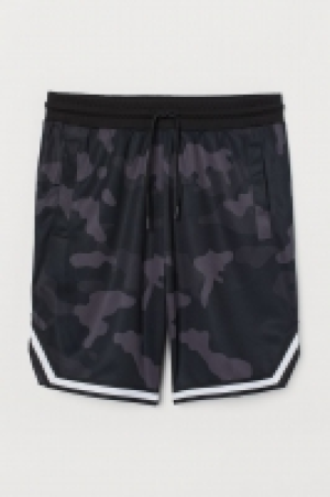 Mesh shorts £7.00