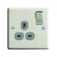 Wickes  Wickes 13A Raised Plate Single Switched Socket - Brushed Sil