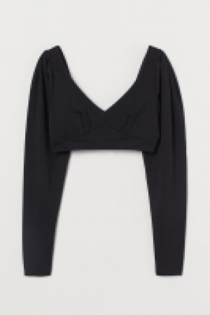 Cropped puff-sleeved top £8.00