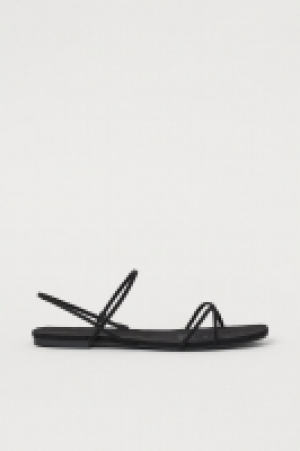 Sandals £4.00