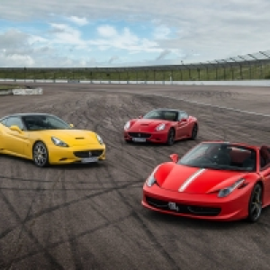 Triple Supercar Driving Blast Gift Experience at A Top Uk Ra &pound;129.00