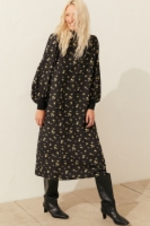 Balloon-sleeved dress £17.00