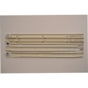 Wickes Self Closing Drawer Slide - 400mm £4.49