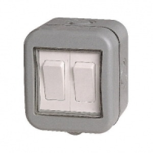 Masterplug IP55 10A Twin Exterior 2 Way Switch - Grey £9.48