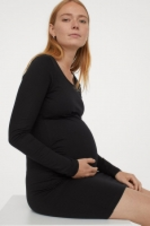 MAMA Jersey dress £8.00