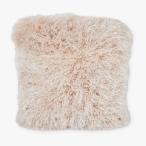 Shaggy Sparkle Cushion Pink