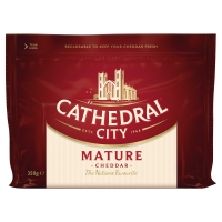 Iceland  Cathedral City Mature Cheese 350g