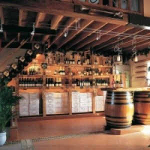 Buyagift Tour and Tasting Gift Experience for Two at Chiltern Valley