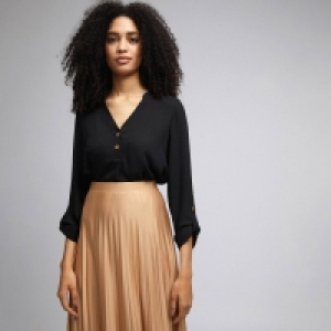 Dorothy Perkins Black Flow 2-Button Roll Sleeves Top