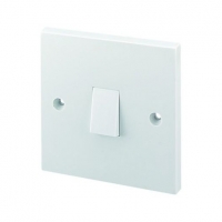Wickes  Wickes 10A 1 Gang 1 Way Light Switch - White