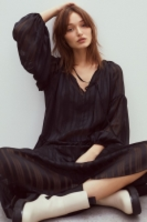 Long chiffon dress £20.00