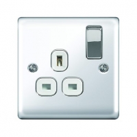 Wickes  Wickes 13A Raised Plate Single Switched Socket - Polished Si