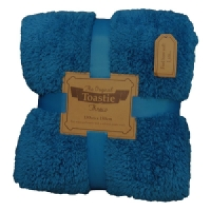 Original Toastie 130 x 180cm Blue Throw £9.99