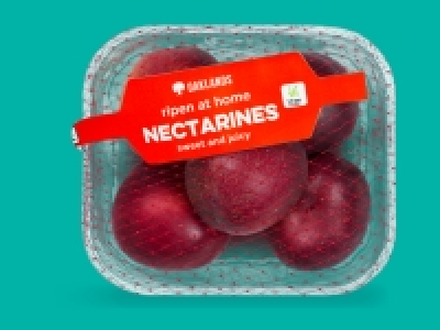 Oaklands Nectarines £0.89