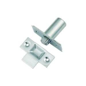 Wickes Adjustable Roller Door Catch - Chrome £2.50