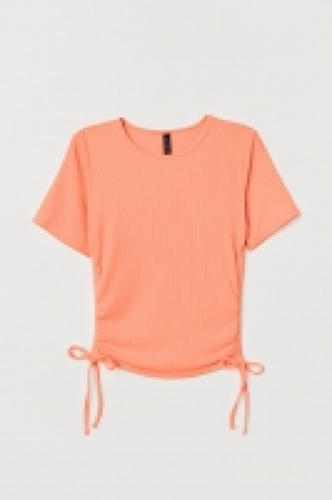 Ribbed top £5.00