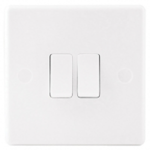 Wickes 10A Light Switch 2 Gang 2 Way White Slimline