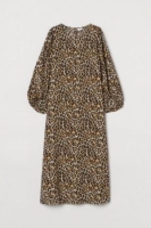 Balloon-sleeved dress £10.00