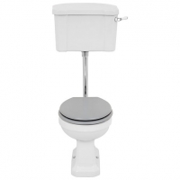 Wickes  Wickes Oxford Traditional Low Level Toilet Pan, Cistern & Gr