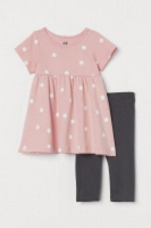 2-piece jersey set £4.00
