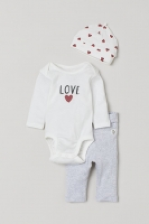 3-piece cotton jersey set £4.00