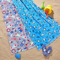 HomeBargains  Hello Summer: Beach Gamer/Shark Towel