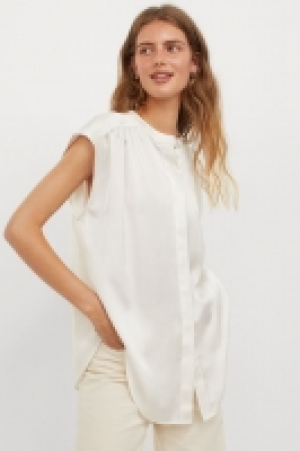 Glossy blouse £6.00