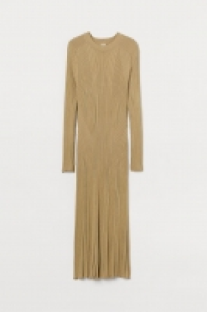 Ribbed dress £36.00