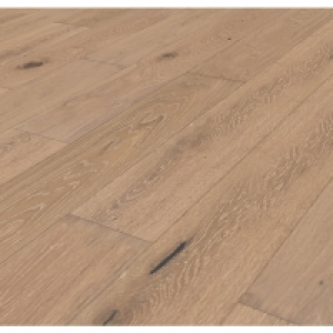 W by Woodpecker City Oak Engineered Wood Flooring - 1.08m2 £37.80