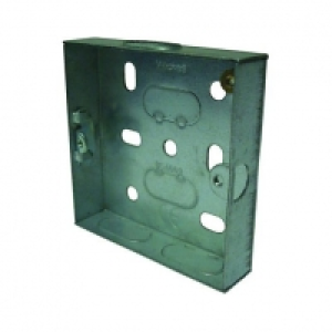 Wickes 1 Gang Flush Steel Knockout Box - 16mm £0.38