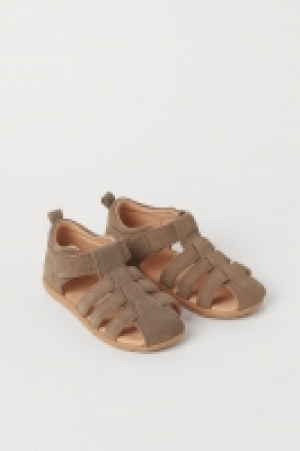 HM  Suede sandals