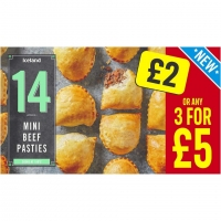 Iceland  Iceland 14 (approx.) Mini Beef Pasties 392g