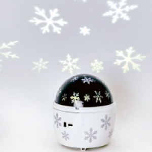 Premier LED Snowflake Night Light Projector - Battery Operat £10.95