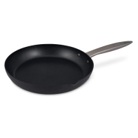 Partridges Zyliss Zyliss Ultimate Pro Non-Stick Frying Pan with Pouring Lip - 