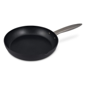 Partridges Zyliss Zyliss Ultimate Pro Non-Stick Frying Pan with Pouring Lip - 