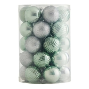 Plastic Winter Retreat Shatterproof Christmas Tree Baubles - 30 Pack