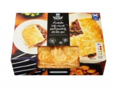 Lidl  Fergesons Festive Top Crust Puff Pastry Steak Pie