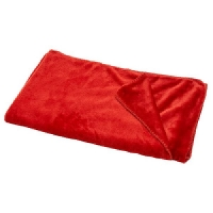 Supersoft Throw - Red - 130x150cm &pound;12.00