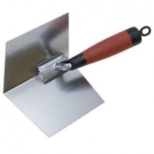 Wickes  Marshalltown M24D Inside Corner Trowel - 4 x 5in