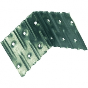 Wickes Galvanised Angled Nail Plate Bracket 57 x 50mm